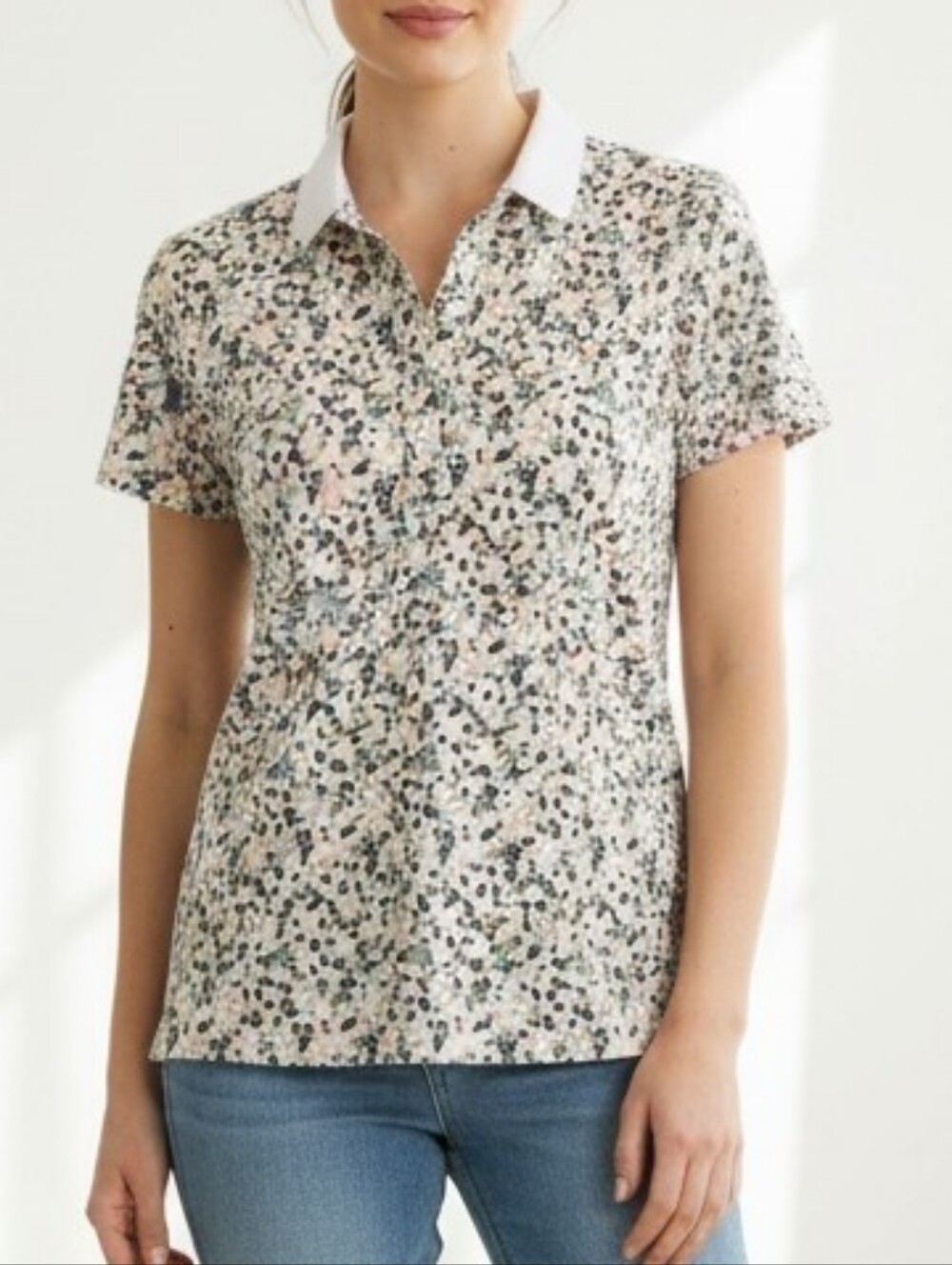 Short-Sleeve Collared Button-Front Top in Pink & Green Print